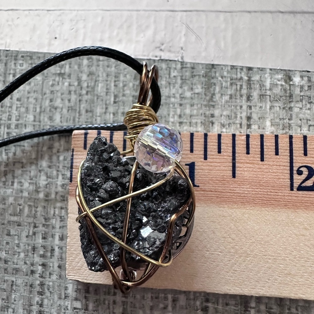 Collage Handmade Fools Gold Pendant Wire Wrapped Black Stone Necklace 4360 P - Picture 6 of 9